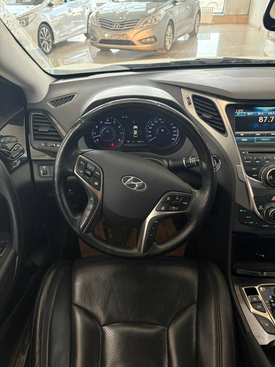 2012 Hyundai Grandeur