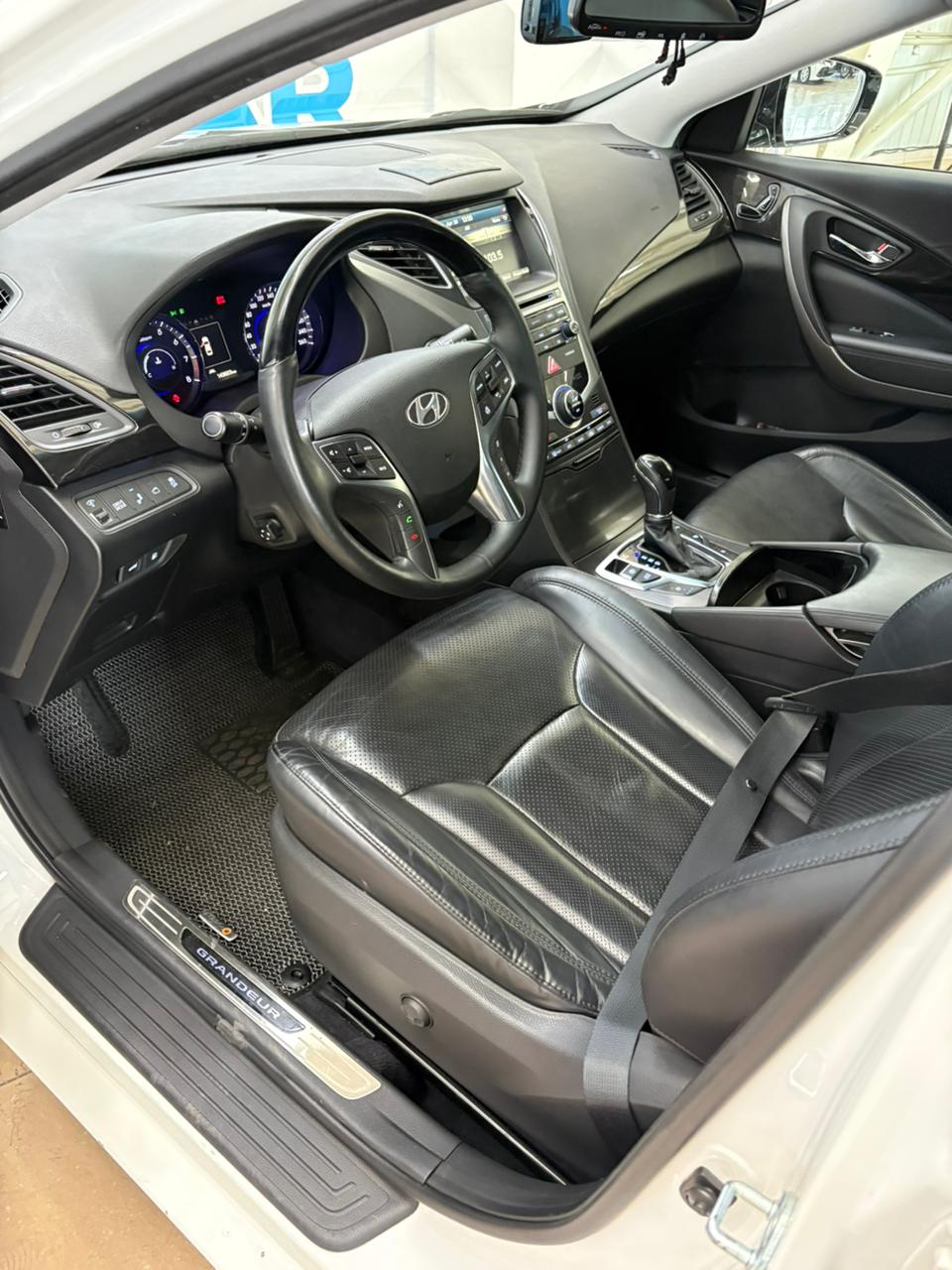 2014 Hyundai Grandeur