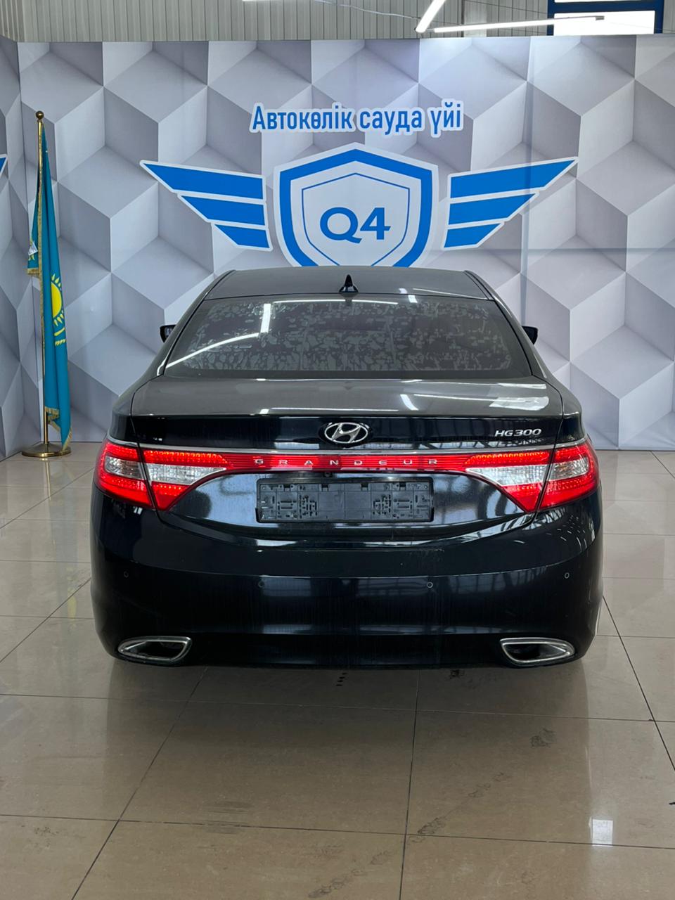 2013 Hyundai Grandeur