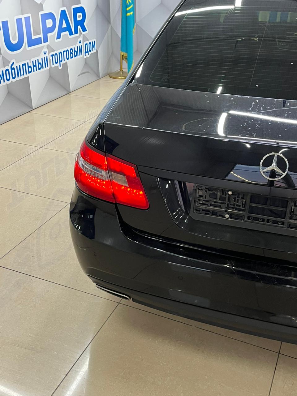 2011 Mercedes-Benz 2000