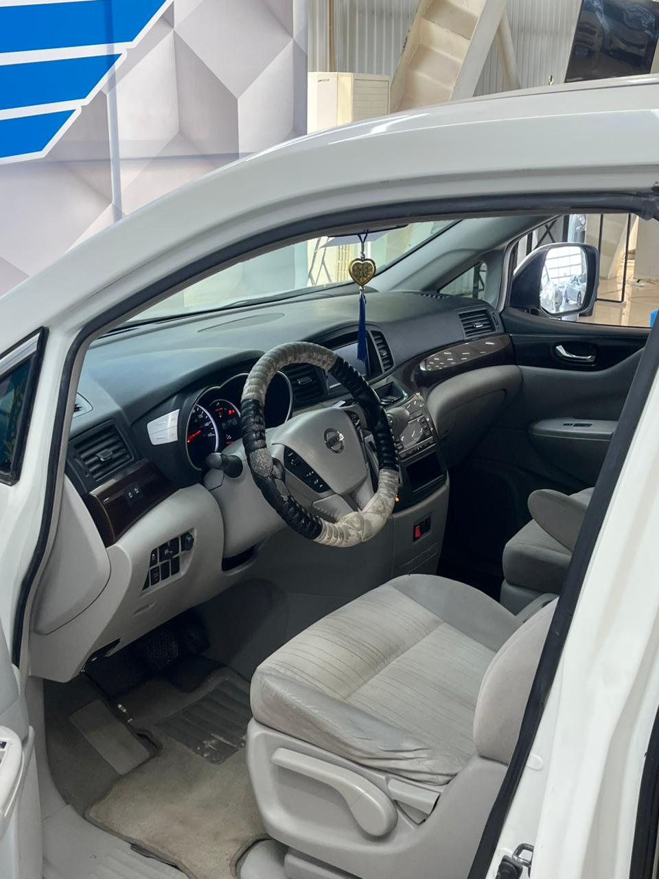 2014 Nissan Quest