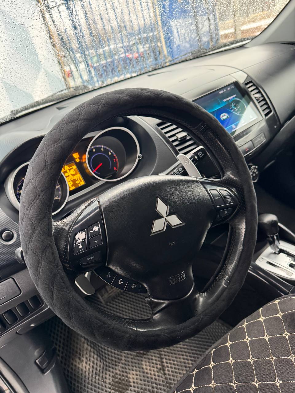 2024 Mitsubishi Outlander