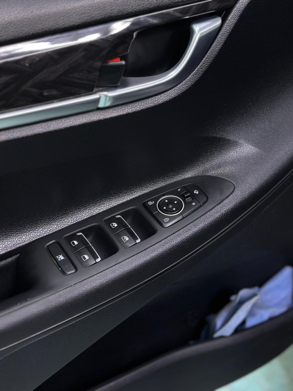 2016 Hyundai Grandeur