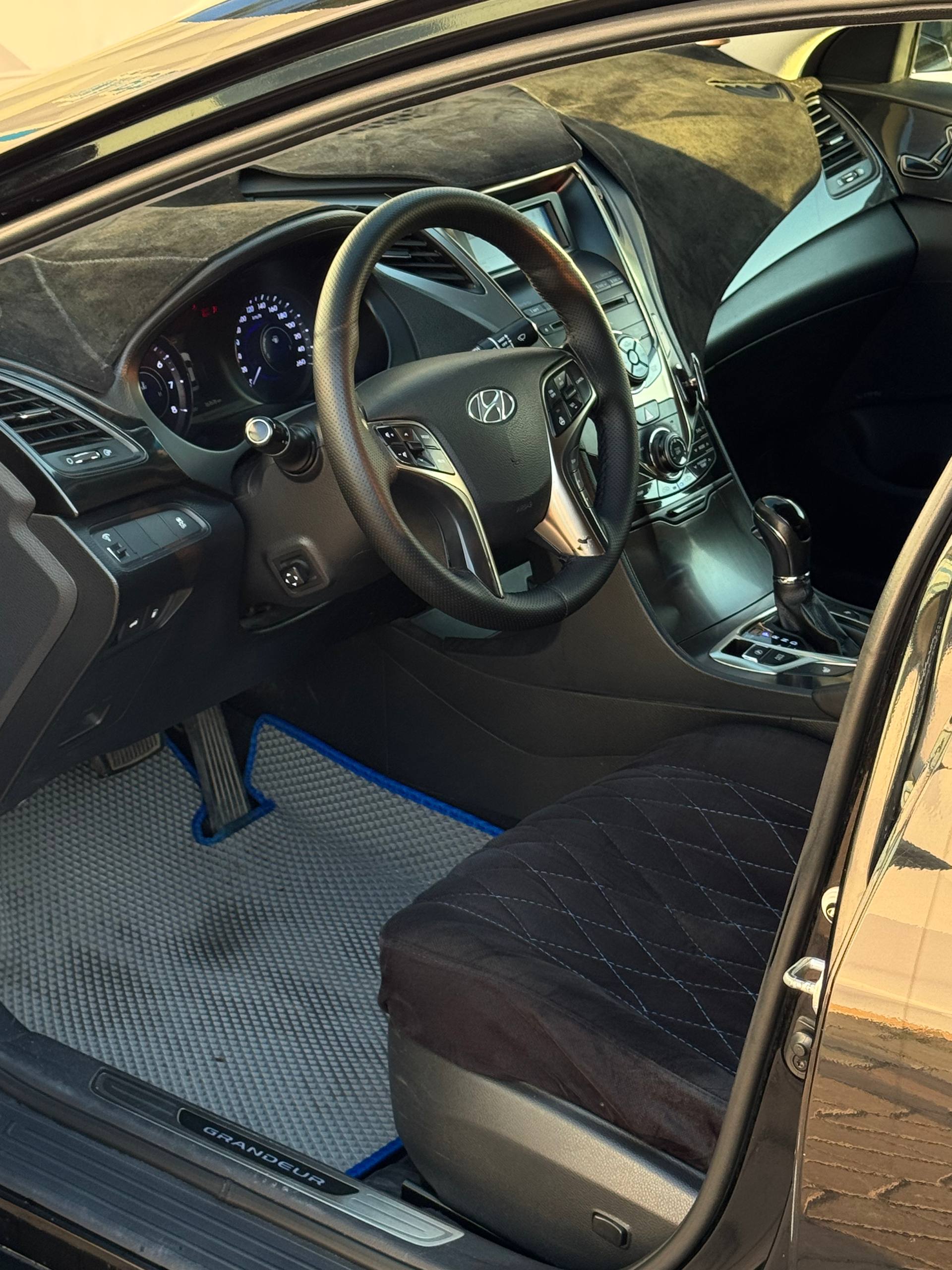 2013 Hyundai Azera