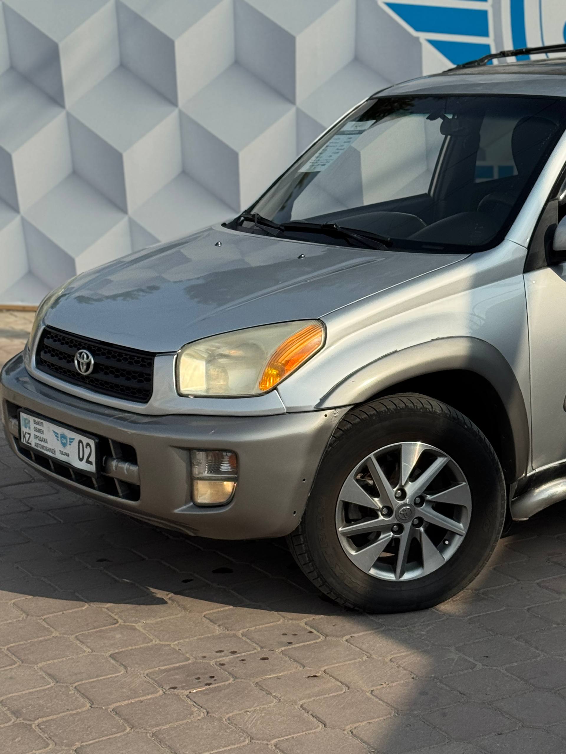 2000 Toyota RAV4