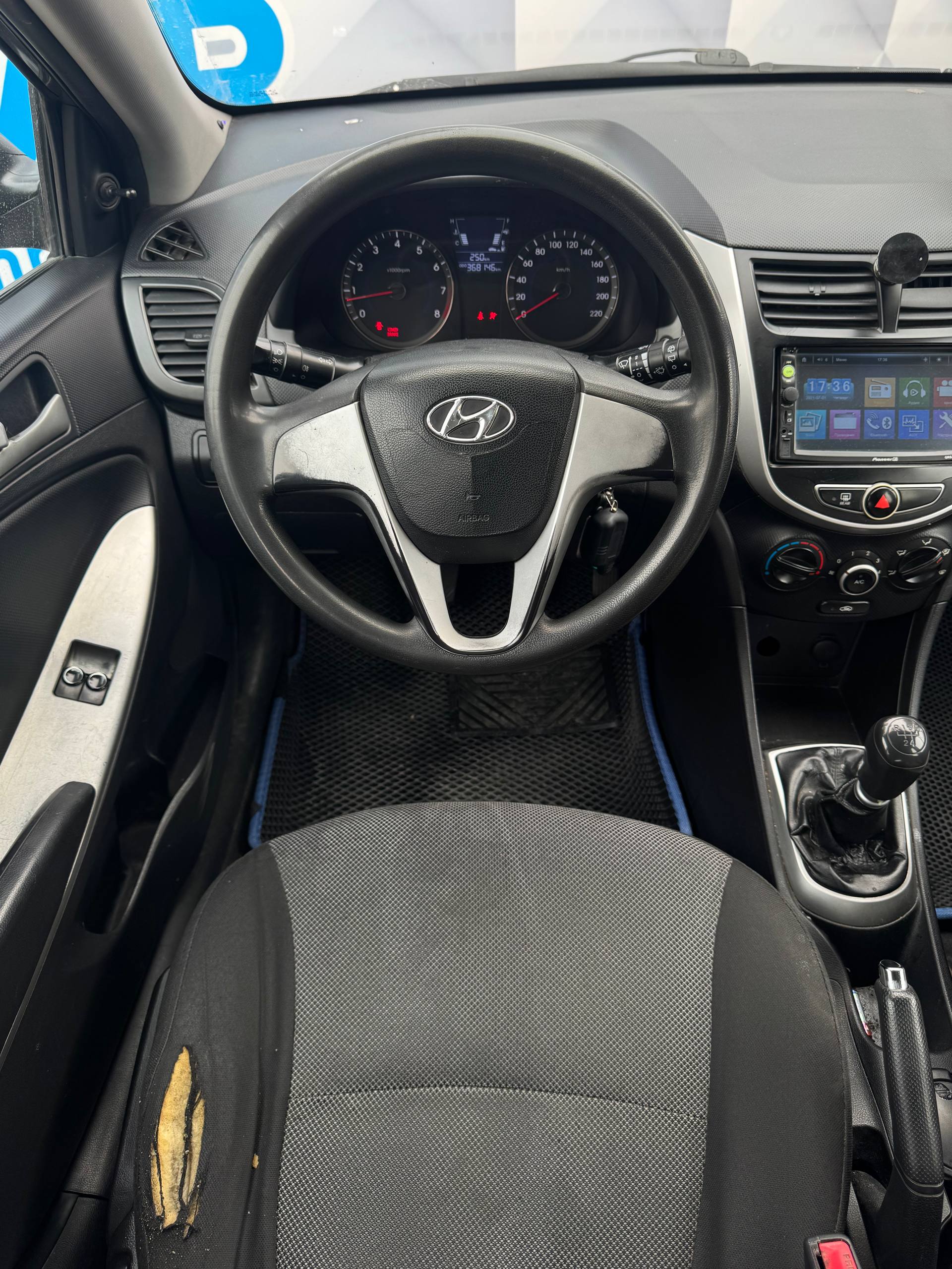 2011 Hyundai Solaris