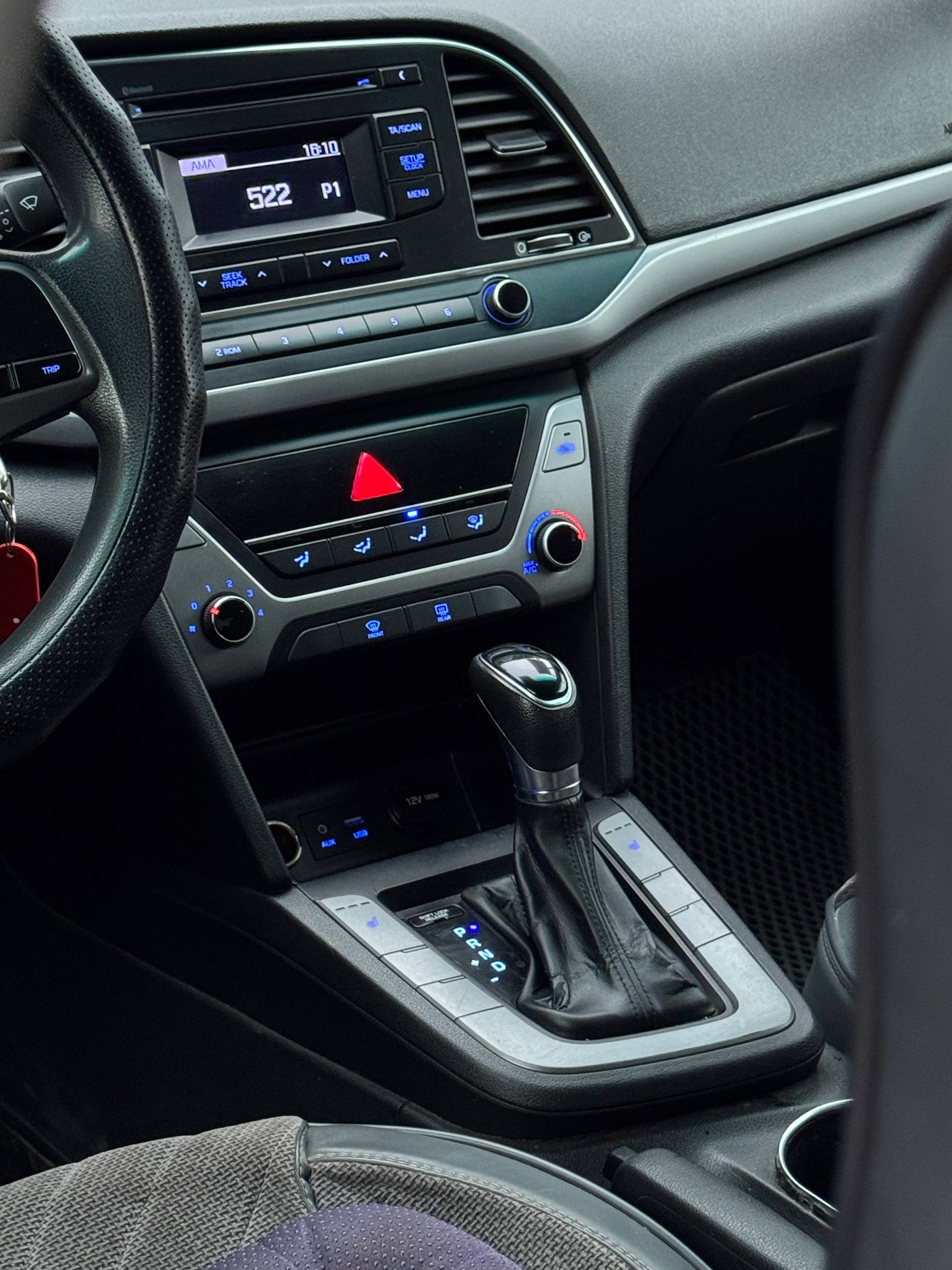 2018 Hyundai Elantra