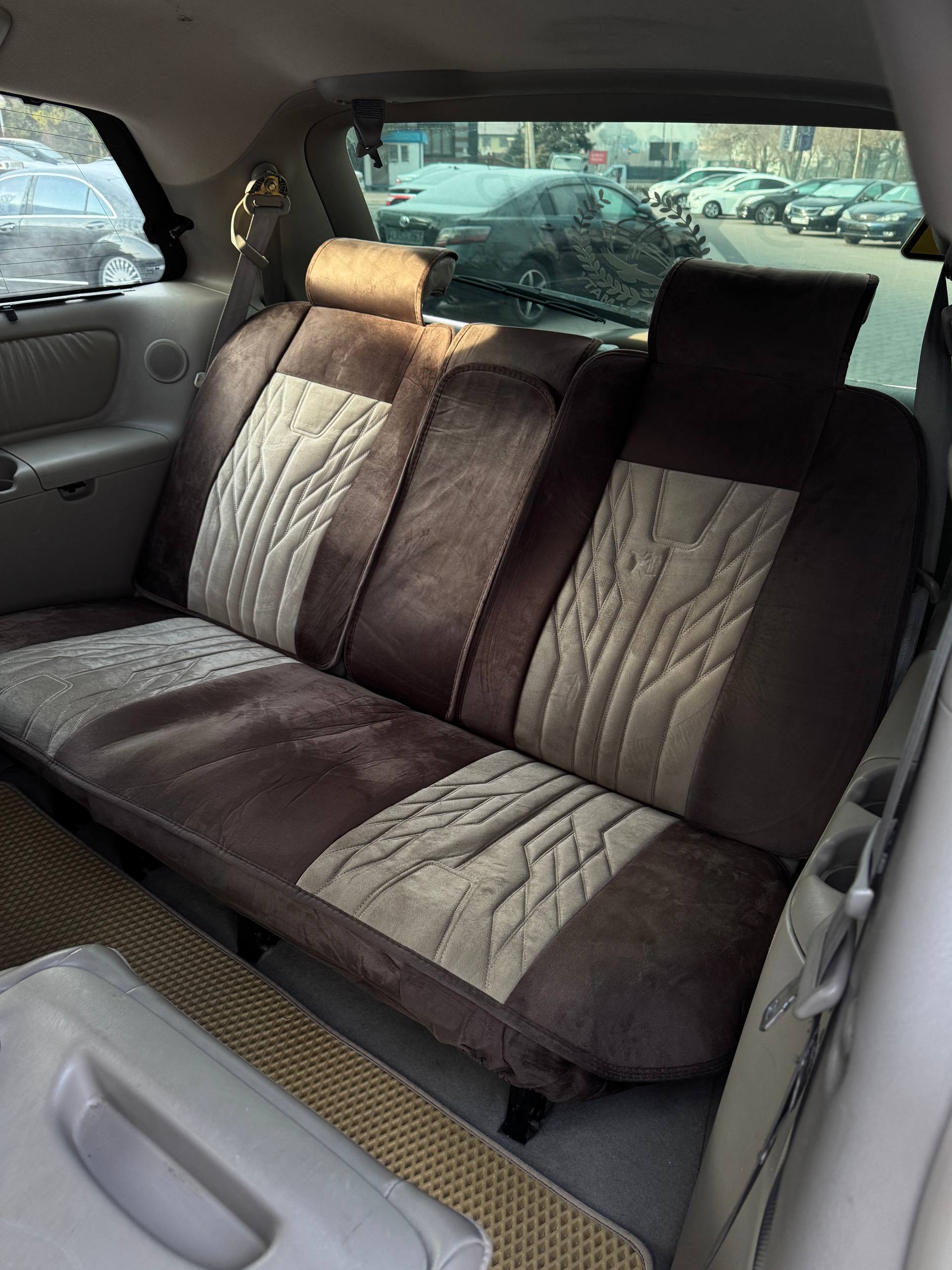 2004 Toyota Sienna