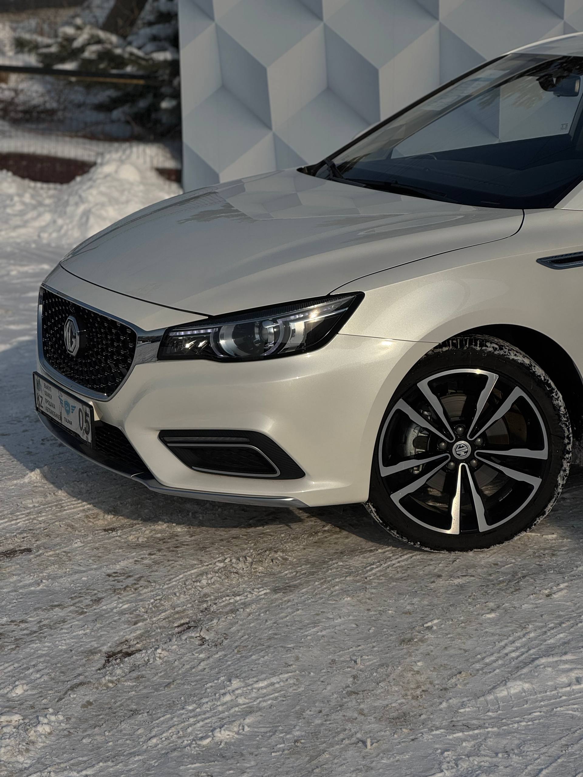2024 MG 6
