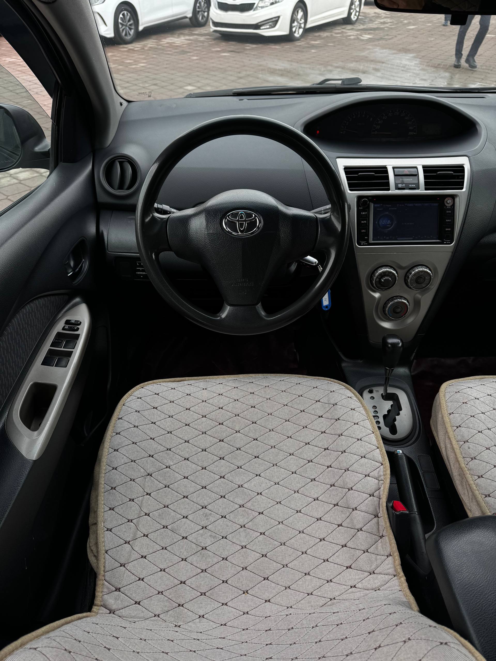 2010 Toyota Yaris