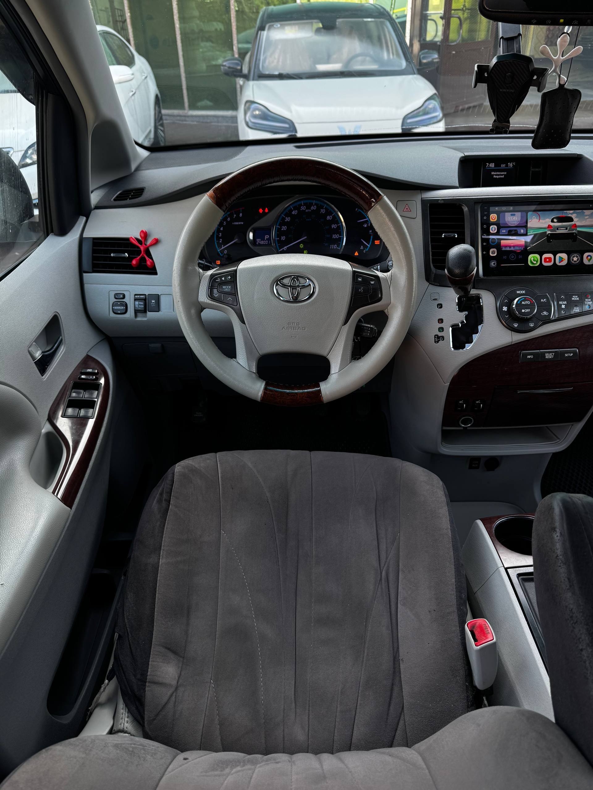 2014 Toyota Sienna