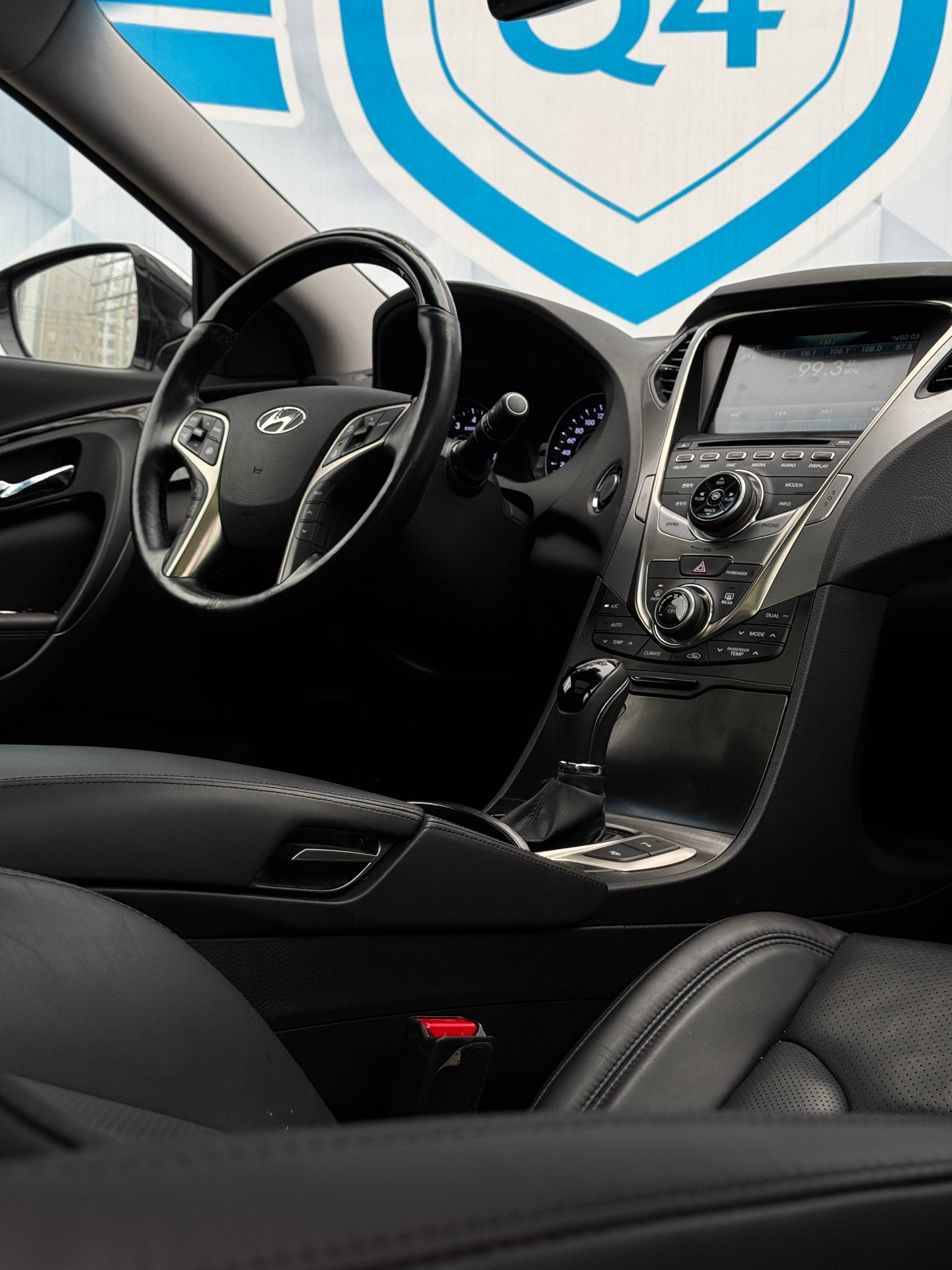 2012 Hyundai Grandeur