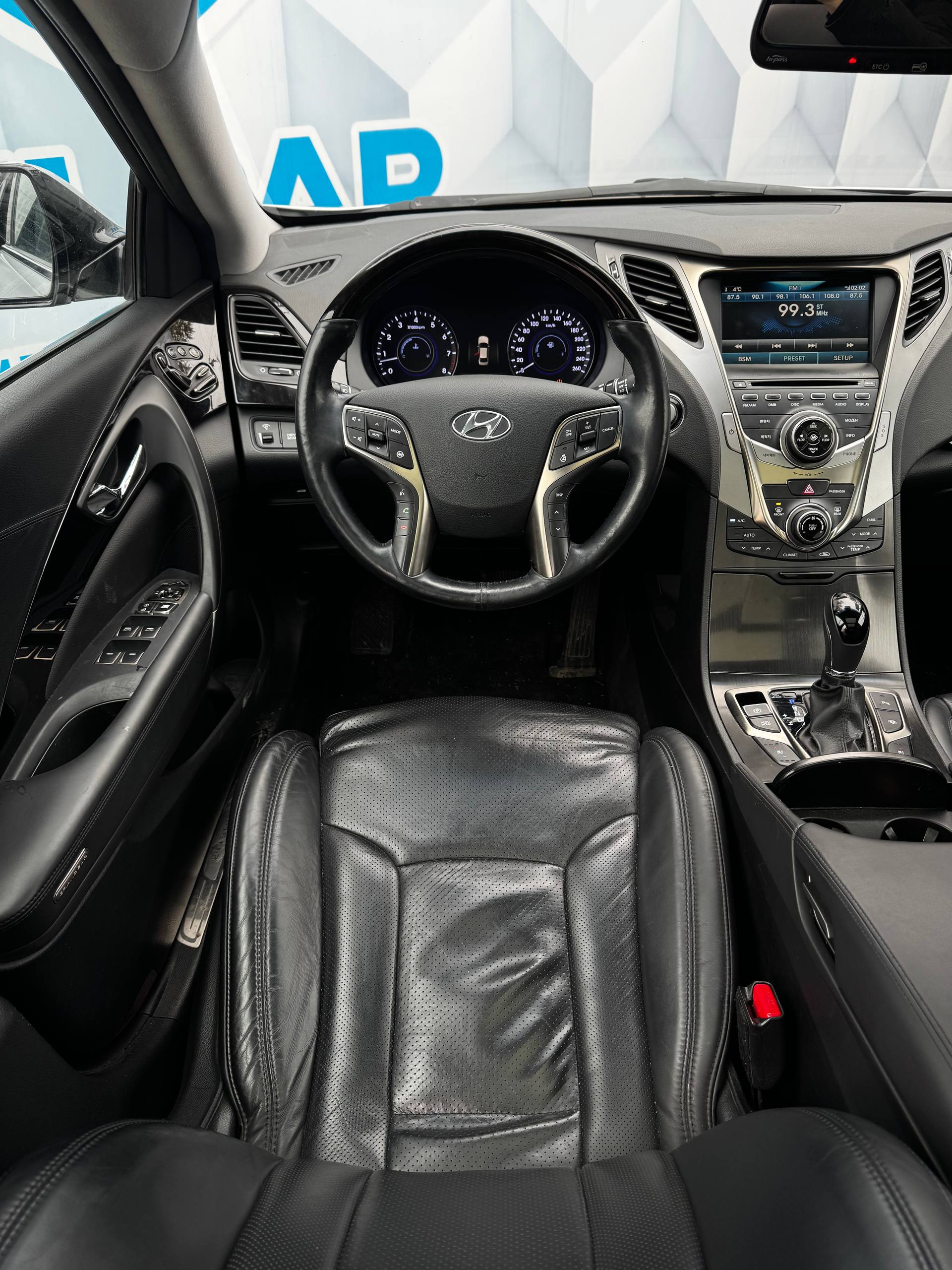 2012 Hyundai Grandeur