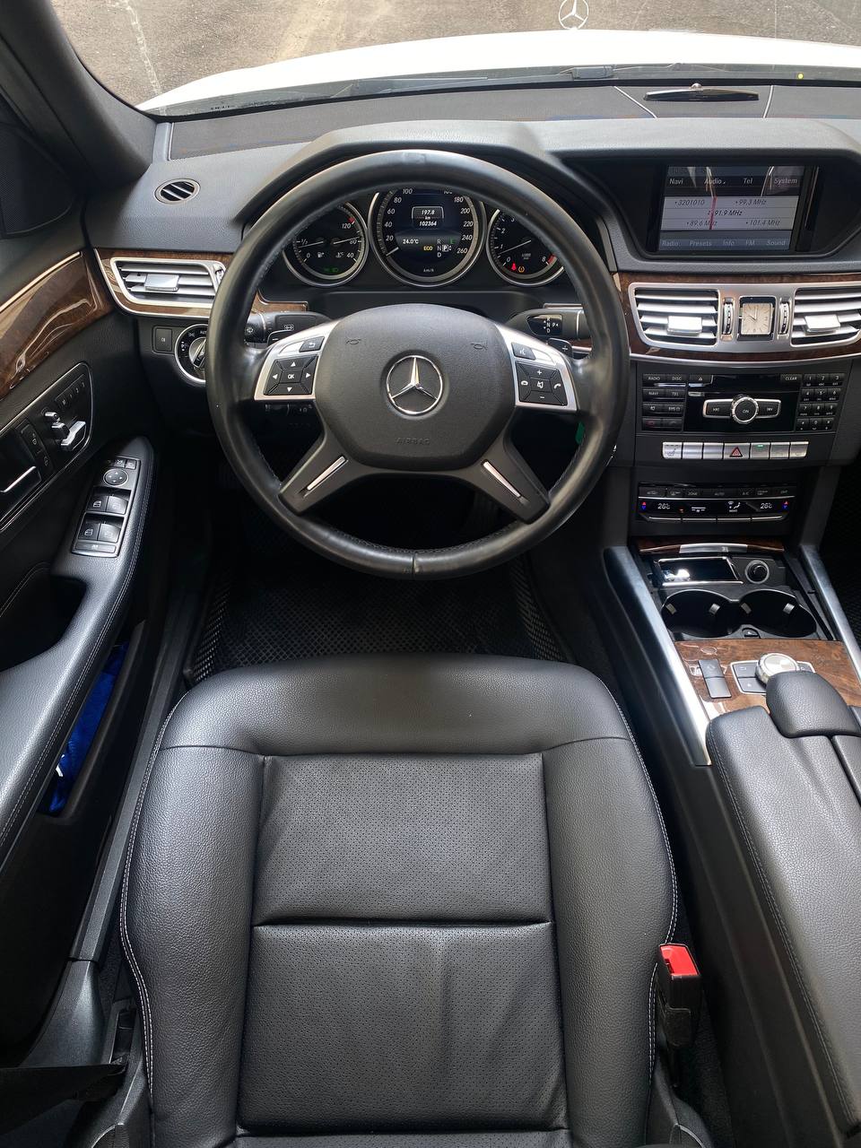 2014 Mercedes-Benz E200