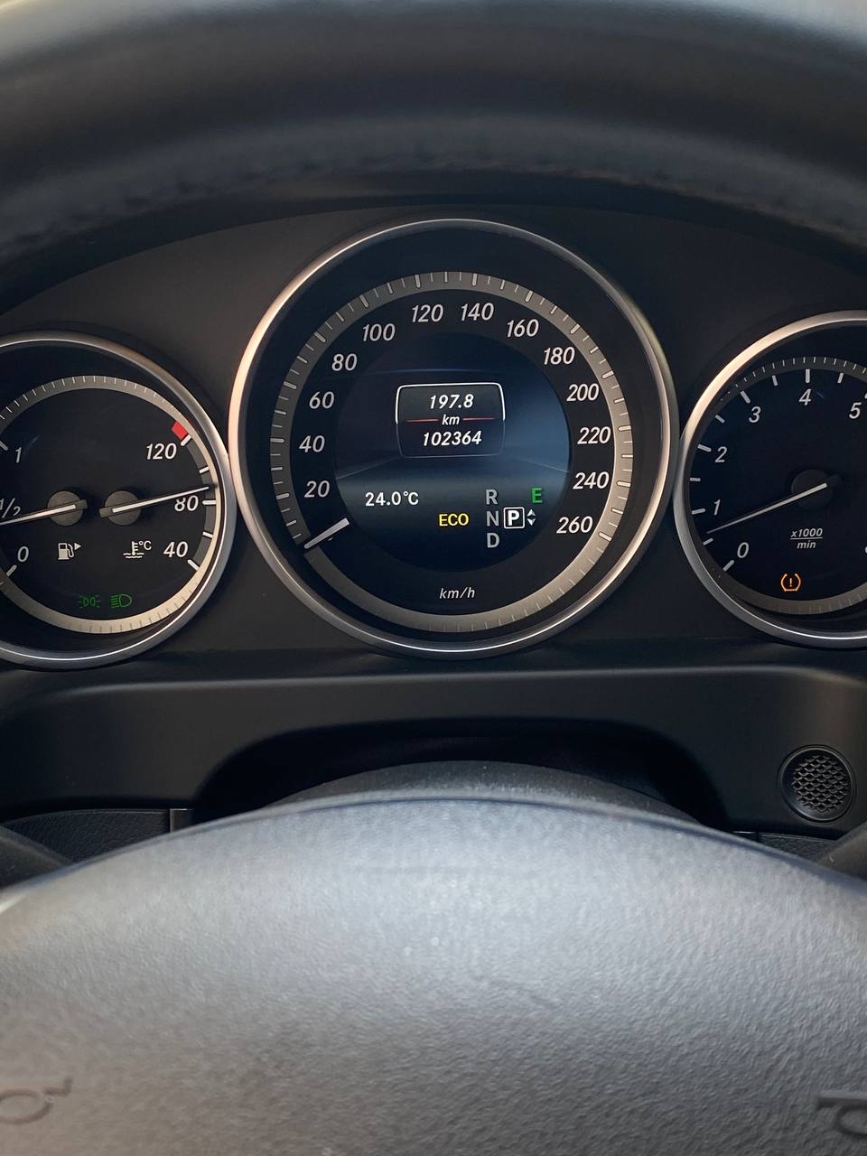 2014 Mercedes-Benz E200