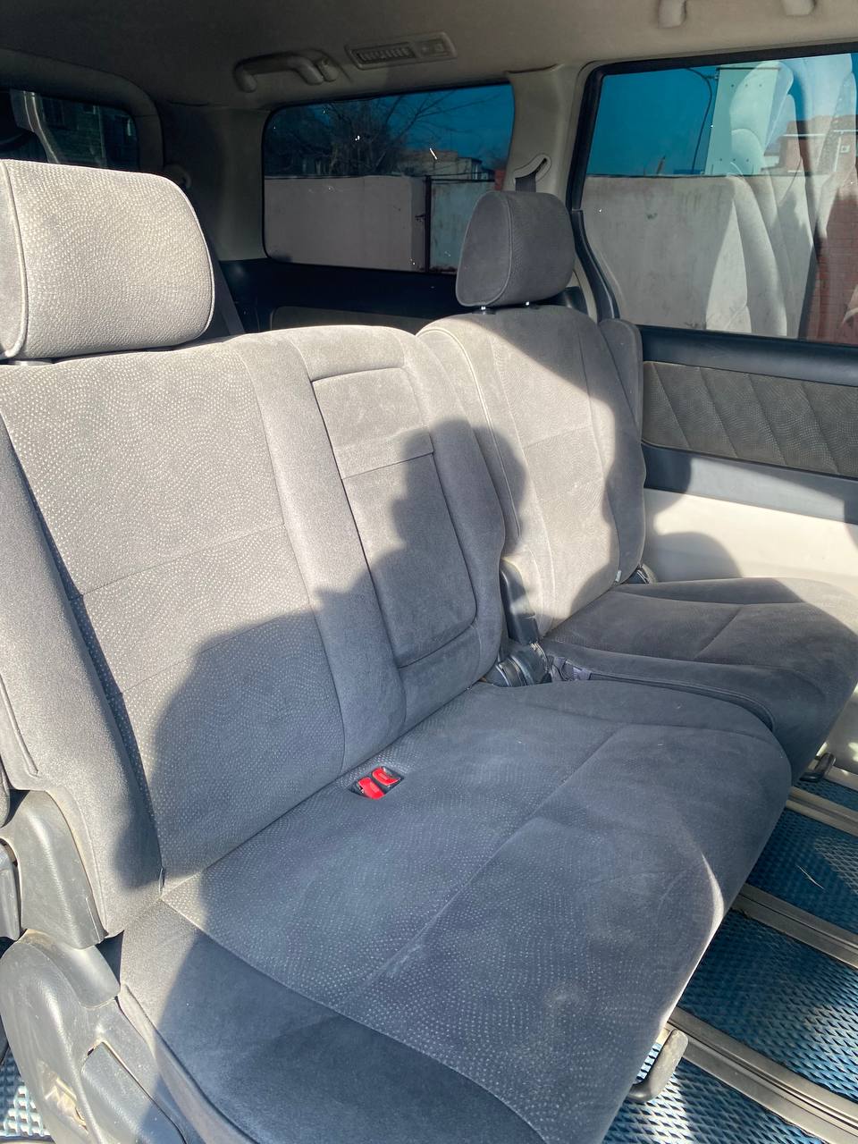 2006 Toyota Alphard