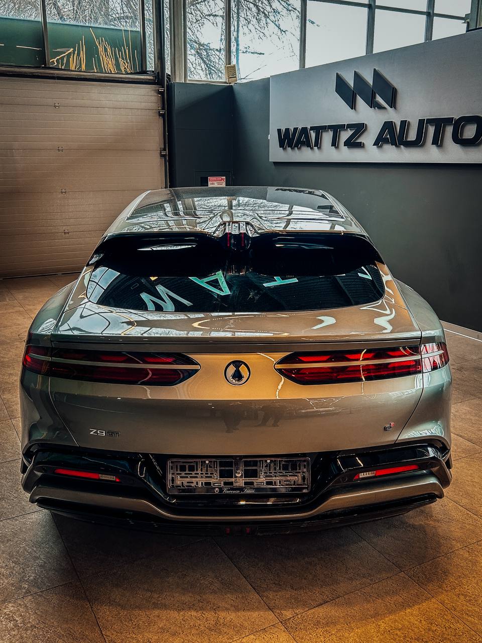 2024 Denza Z9