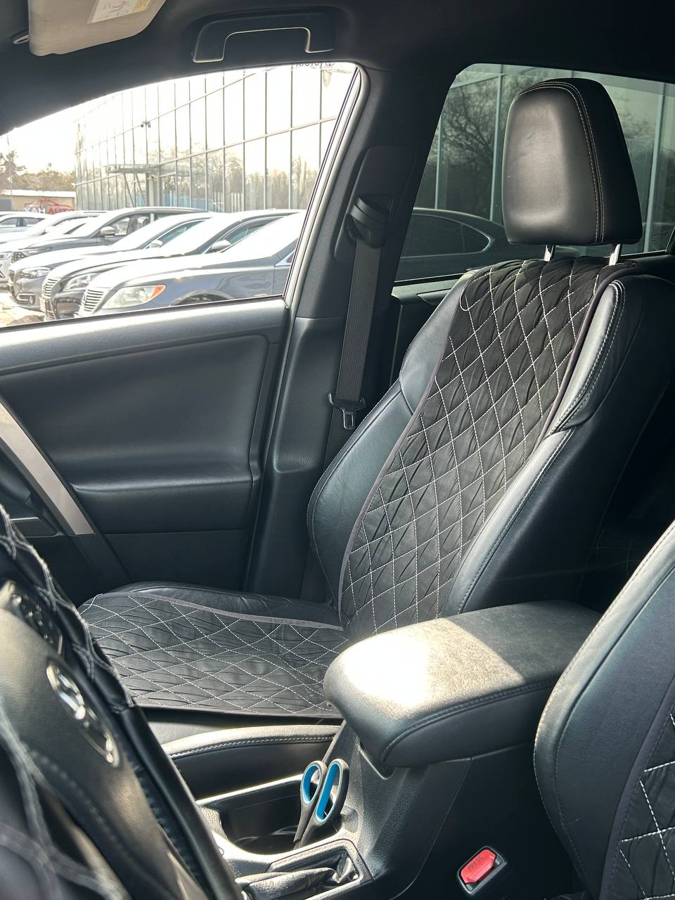 2016 Toyota RAV4