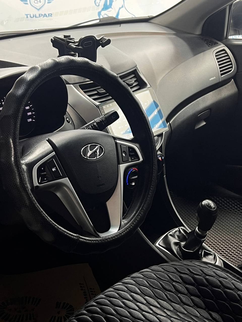 2011 Hyundai Solaris