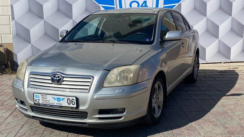 2005 Toyota Avensis