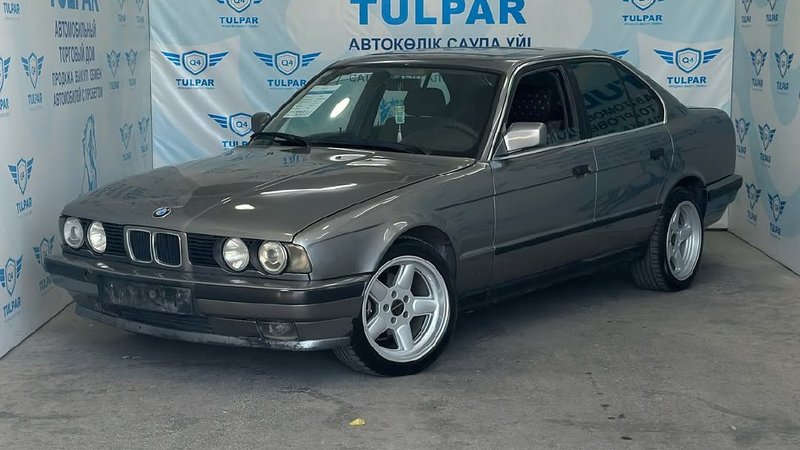 1991 BMW M5