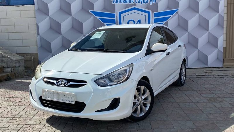 2012 Hyundai Accent
