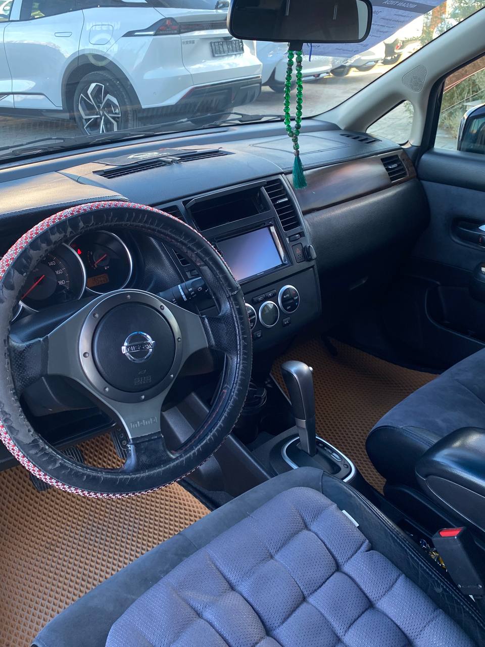 2006 Nissan Tiida