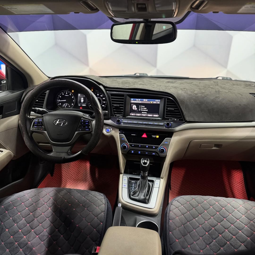 2017 Hyundai Elantra