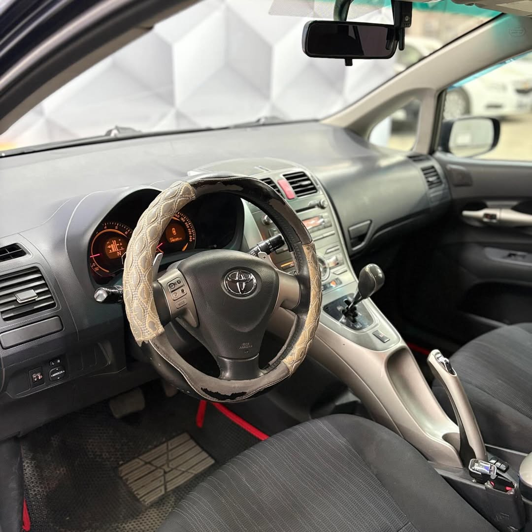 2008 Toyota Auris