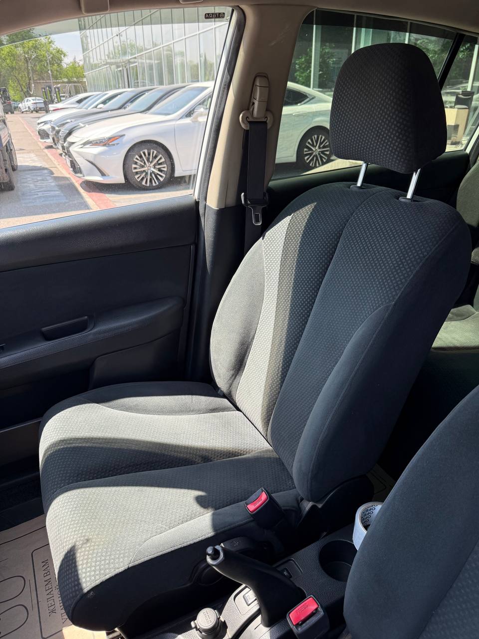 2012 Nissan Tiida