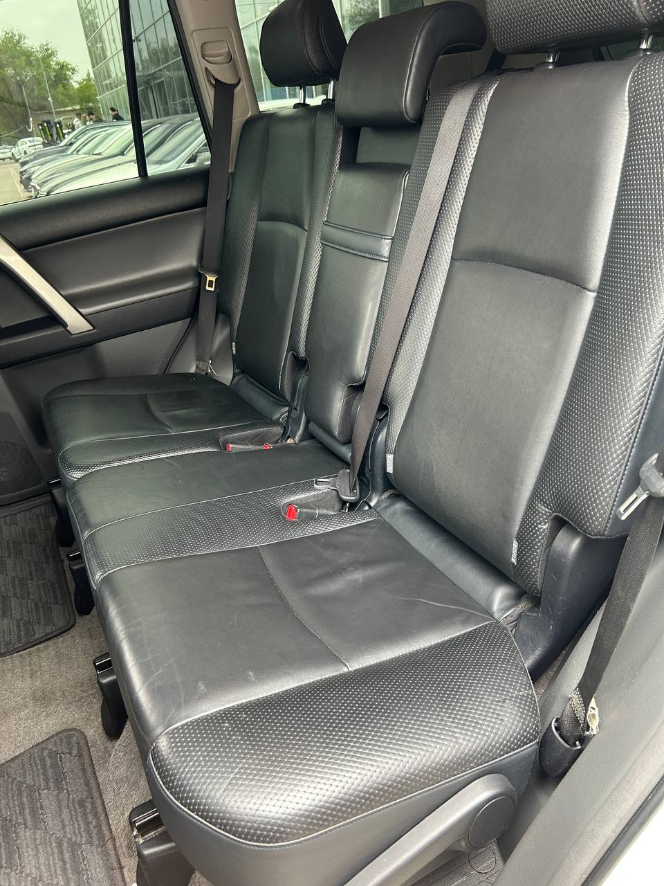 2012 Toyota Land Cruiser Prado