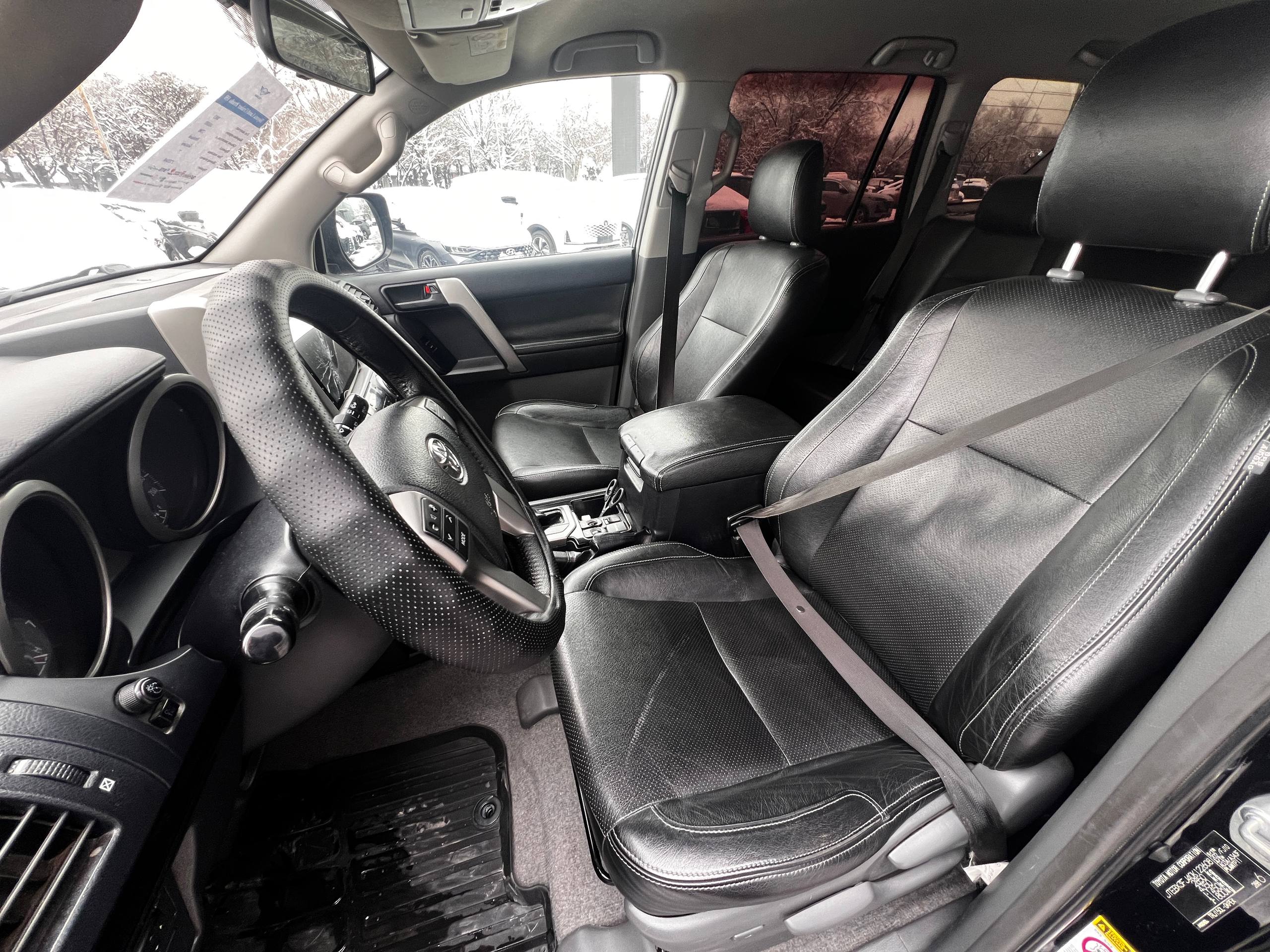 2013 Toyota Land Cruiser Prado